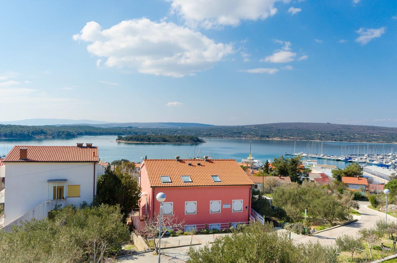 Apartments Krunoslav Punat Kültér fotó