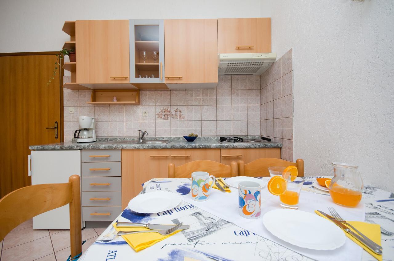 Apartments Krunoslav Punat Kültér fotó
