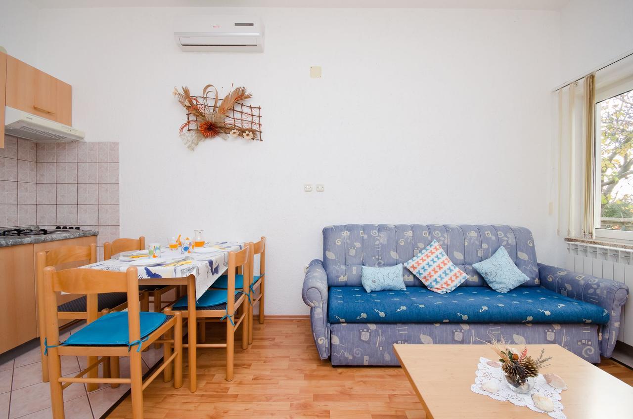 Apartments Krunoslav Punat Kültér fotó