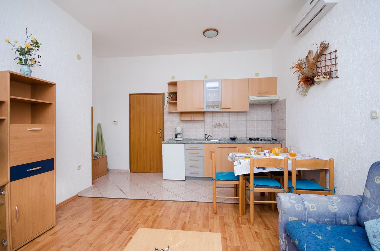 Apartments Krunoslav Punat Kültér fotó